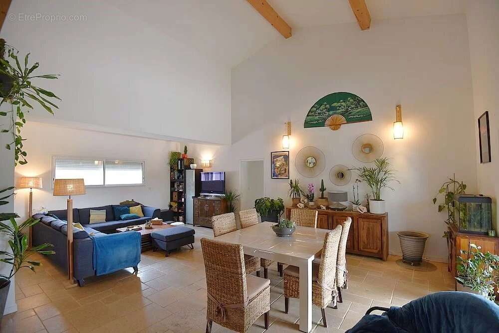 Maison à SAINT-PAUL-EN-FORET