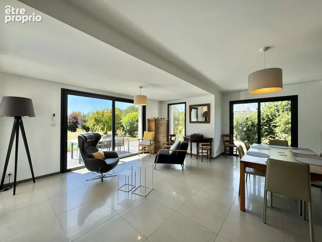 SAINT- BERNARD - Maison contemporaine avec jardin et piscine - photo 4