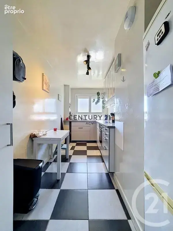 Appartement 4 pièces 72 m² à vendre à Maisons-Alfort (94700) - photo 5