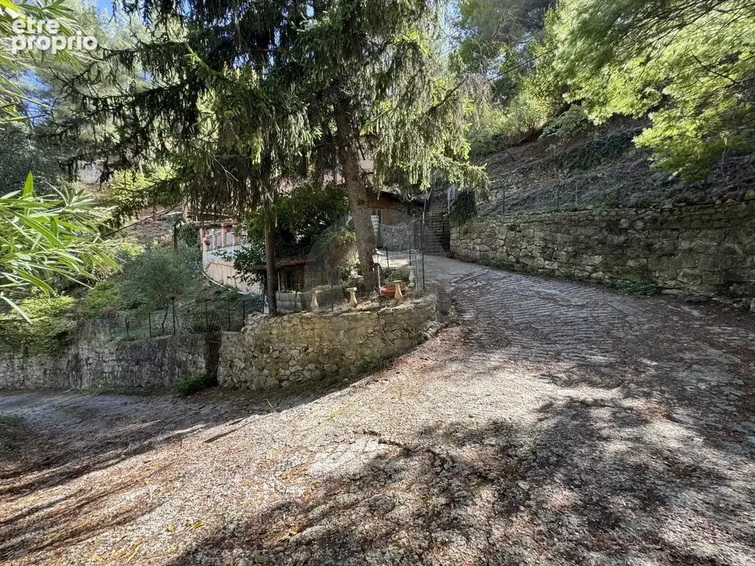 Photo Maison à Gorbio au prix de 397 500€