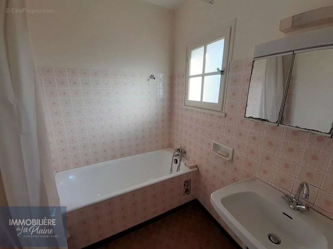 Maison à LA PLAINE-SUR-MER