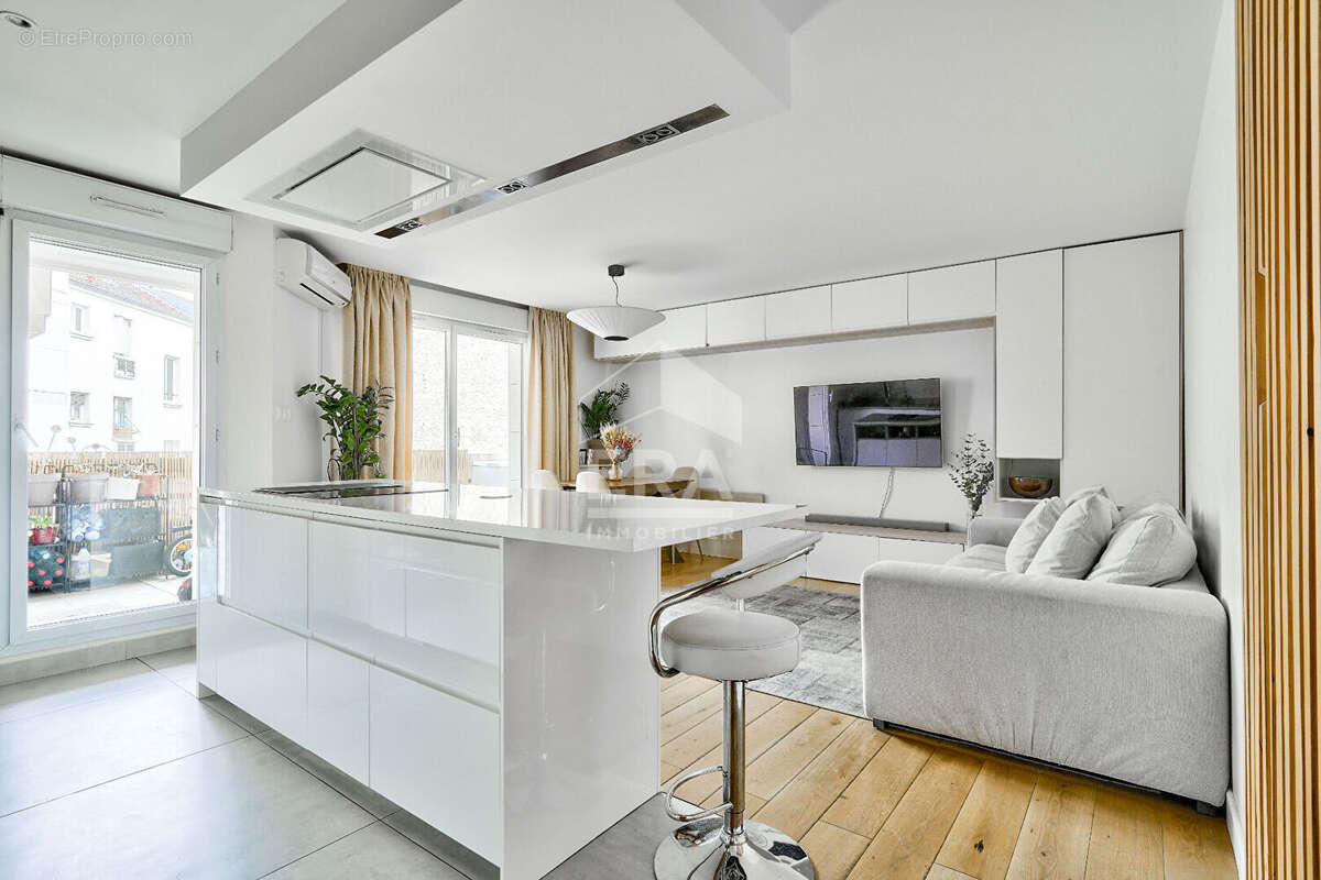 Appartement à LEVALLOIS-PERRET
