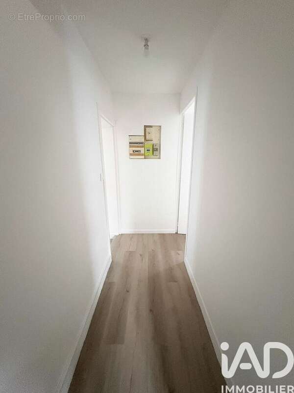 Photo 8 - Maison à MONTREUIL-AUX-LIONS