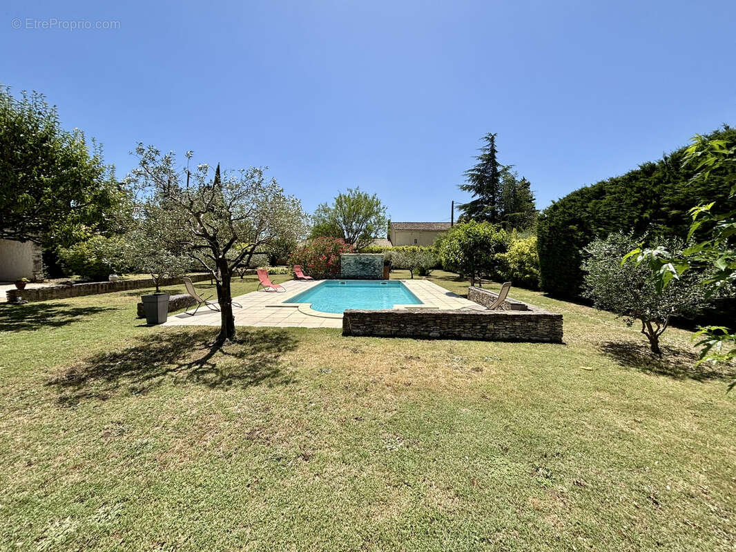Maison à GRIGNAN