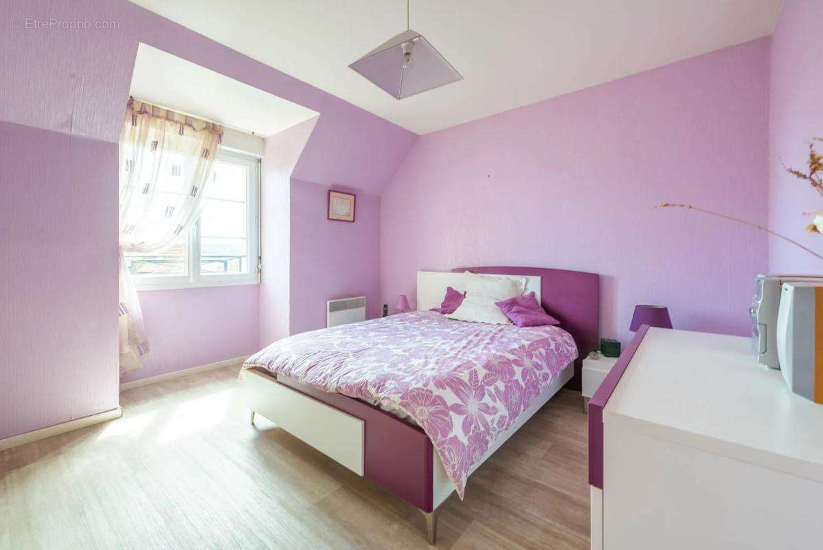 Maison à TRIEL-SUR-SEINE