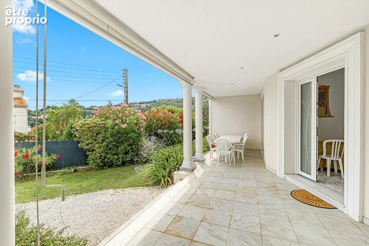 NICE NORD - COLLINE SAINT-SYLVESTRE - VILLA - 240 m2 - Terrain plat 750 m2 - Garage 160 m2 - 1 260 000 € - photo 30