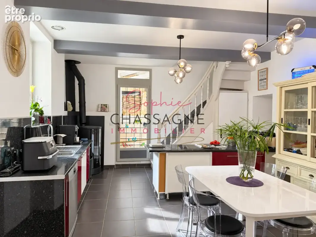 Maison en pierre de 292 m2, à 5 minutes de Branne - photo 12