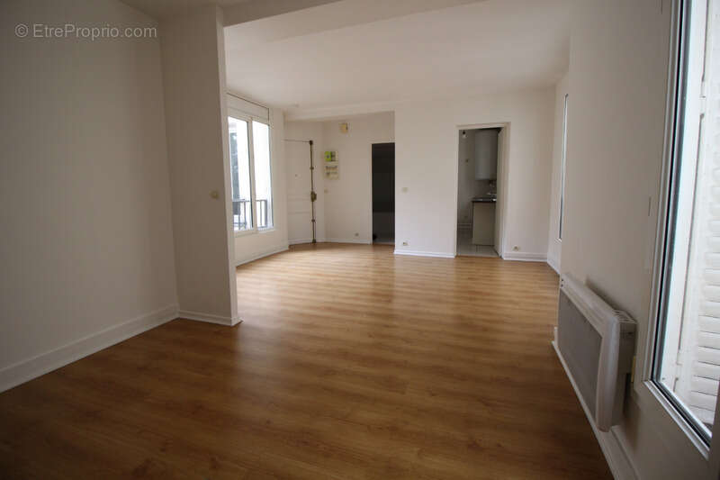 Appartement à LEVALLOIS-PERRET