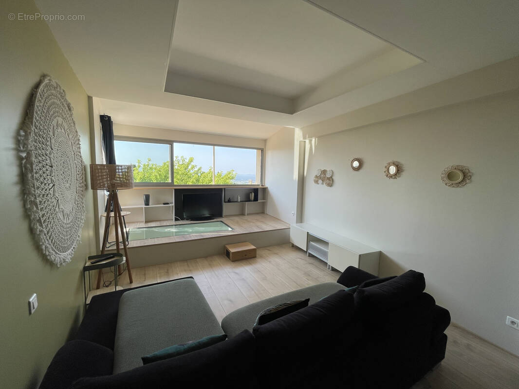 Maison à LE BARROUX