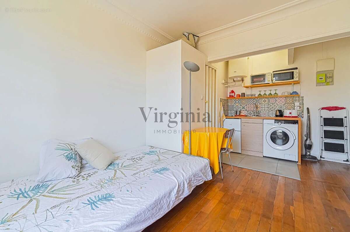 Appartement à PARIS-12E