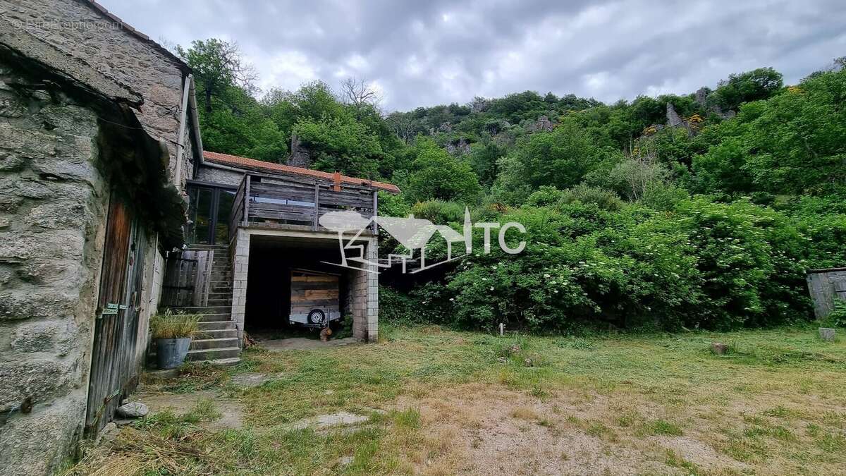 Maison à MONTSELGUES