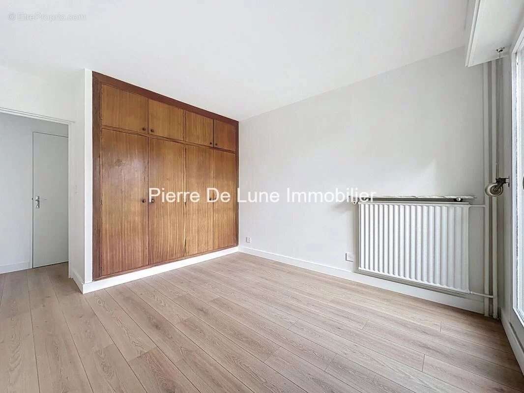Versailles Clagny gare Rive Droite 12 mn à pied, T4 lumineux - photo 11