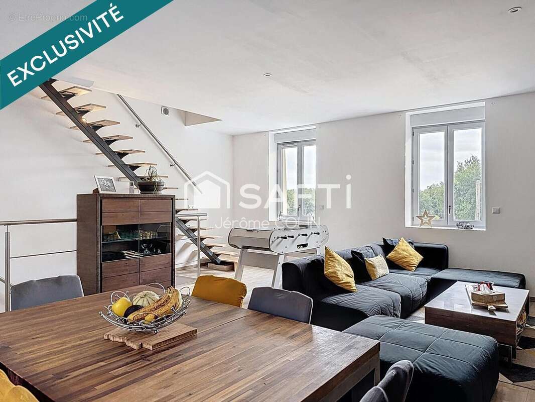 Photo 3 - Appartement à SAINT-ETIENNE-DES-OULLIERES