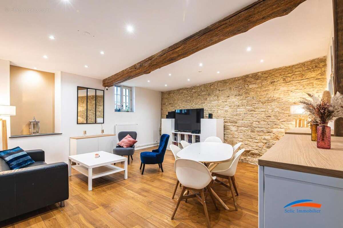   - Maison à HERMONVILLE