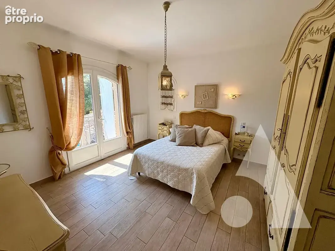 Superbe propriété à Flayosc, 10 pièces 240 m² sur plus de 6.500m² de terrain - photo 13