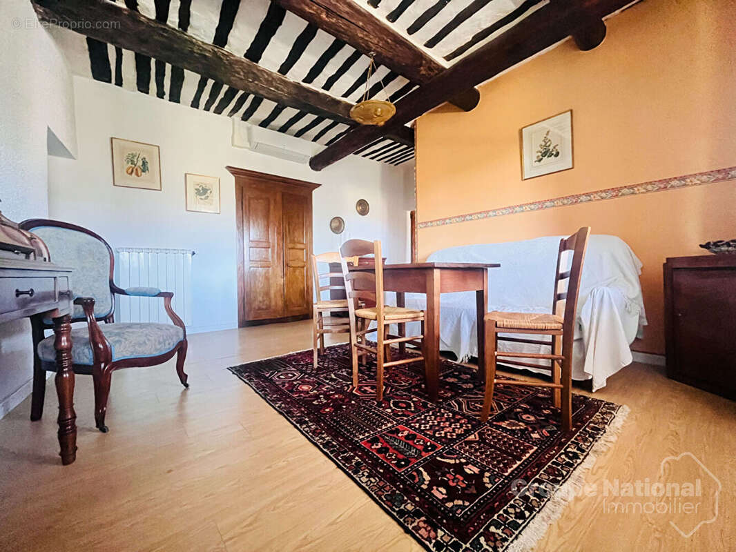 Maison à GOUDARGUES