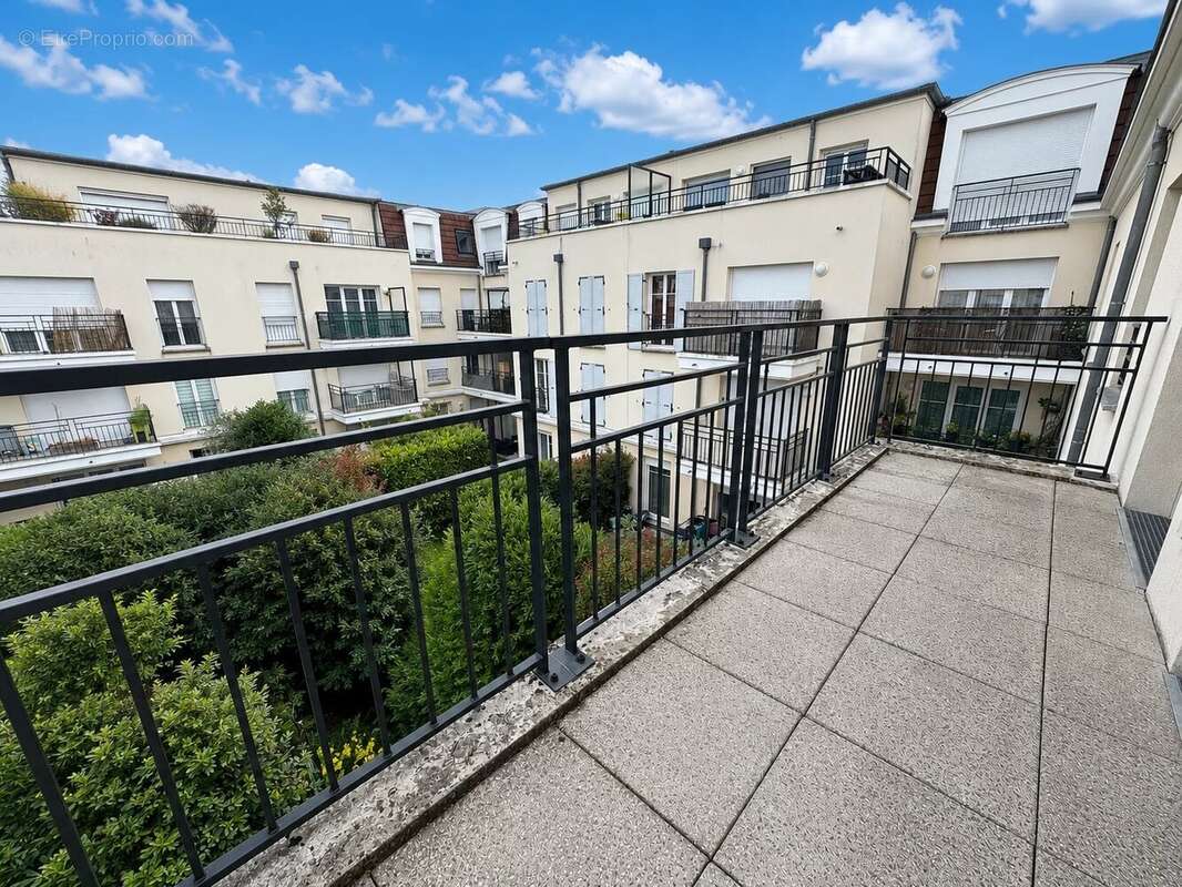 Appartement à LE PLESSIS-TREVISE