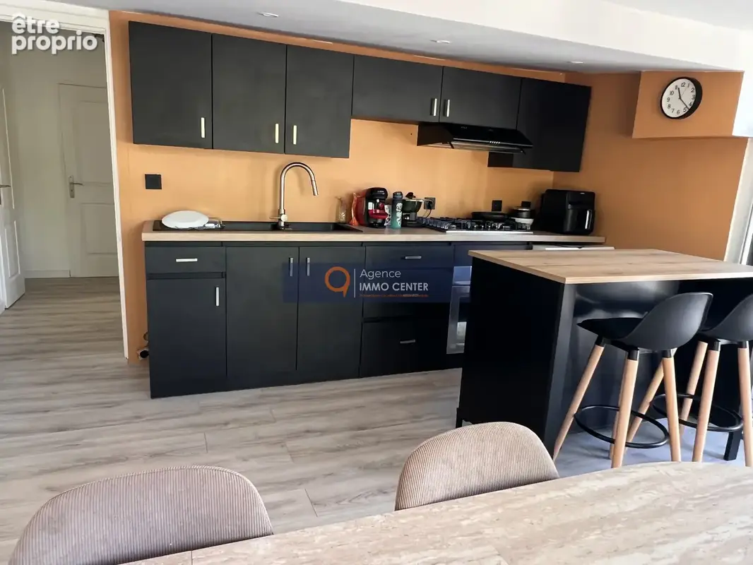 Maison t3 & dependance t2 sur une parcelle de 2100m2 - photo 3