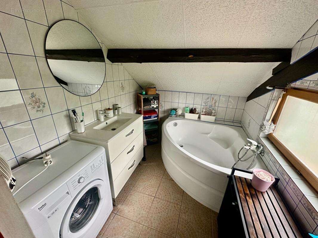 Maison Pruille L Eguillé 5 pièce(s) 107.51 m2 - photo 9
