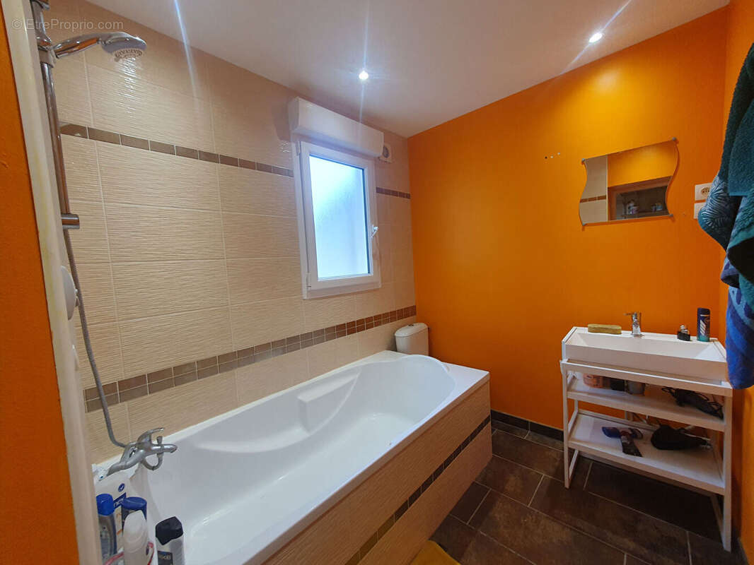 Maison à SAINT-QUENTIN