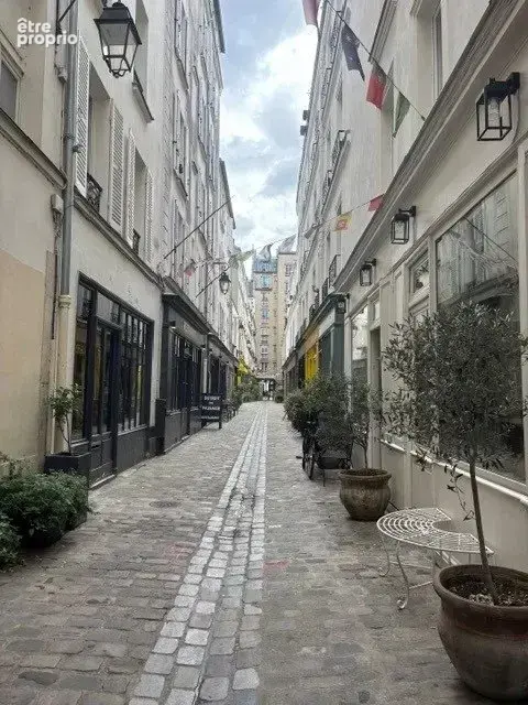 Paris 17- Villiers- Studio 10.46m² - Idéal pieds à terre, étudiant ou Investisseurs - photo 2