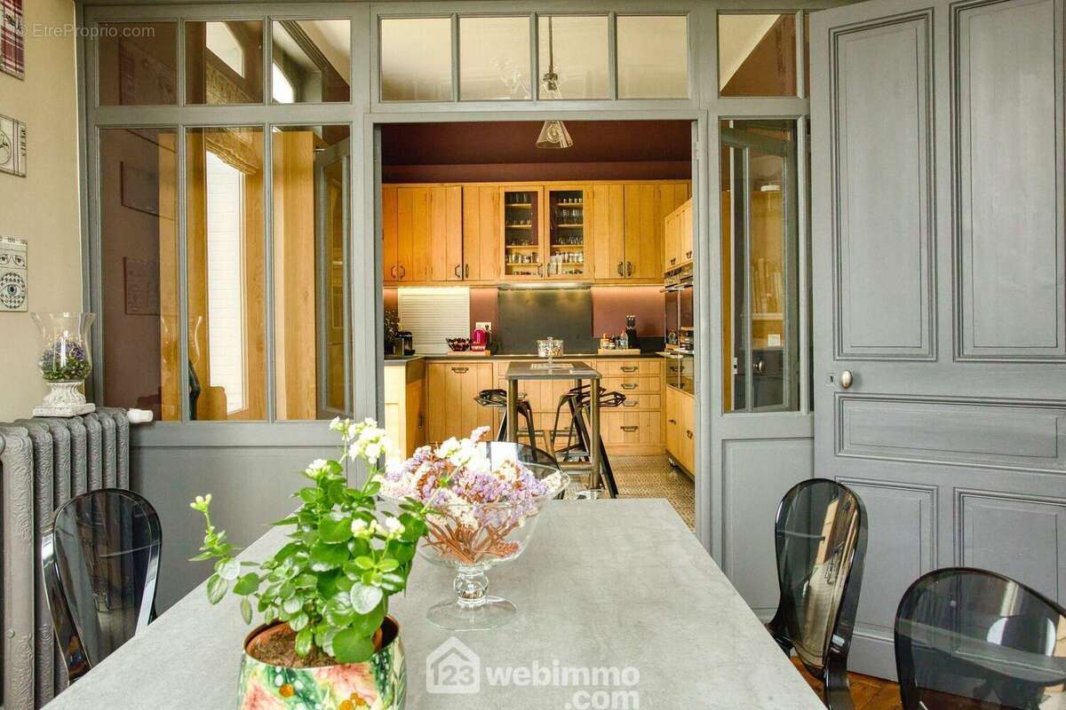 Maison à LA ROCHELLE