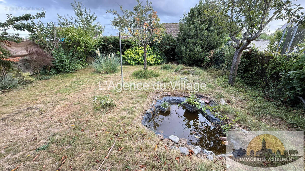 Maison à VILLENEUVE-LES-SABLONS