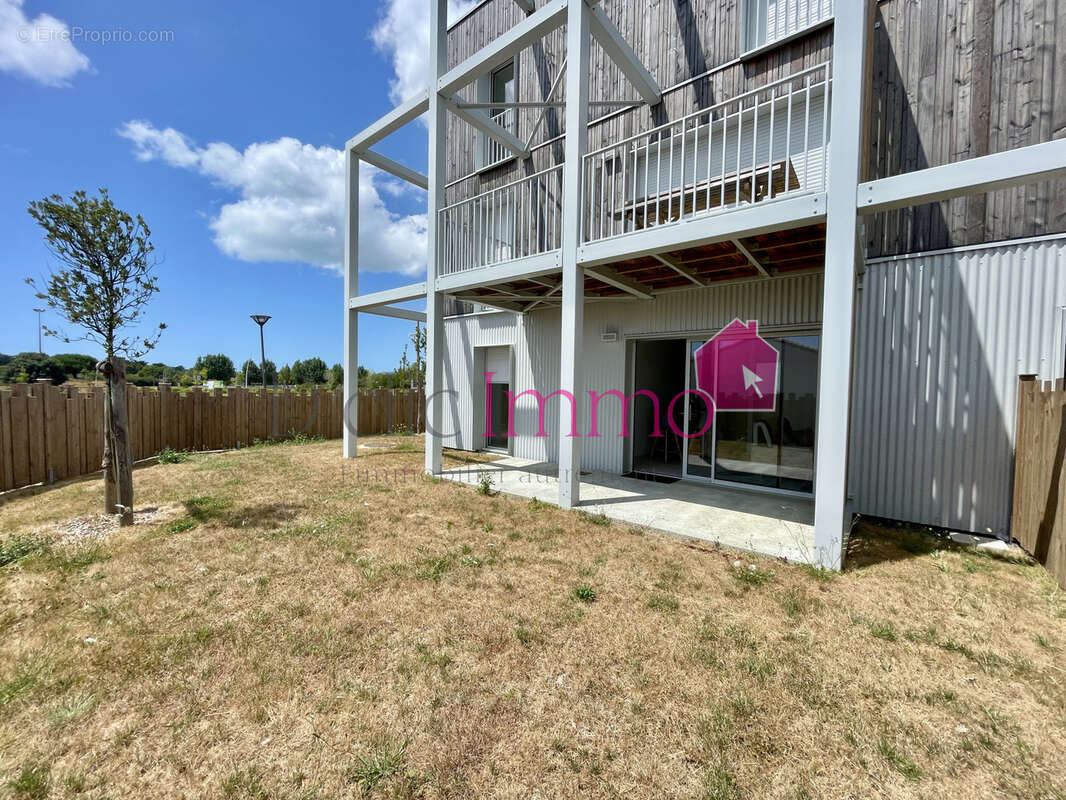 Givrand - Aux portes de St Gilles, Appartement neuf T2 avec jardin et terrasse plein sud ! - photo 4