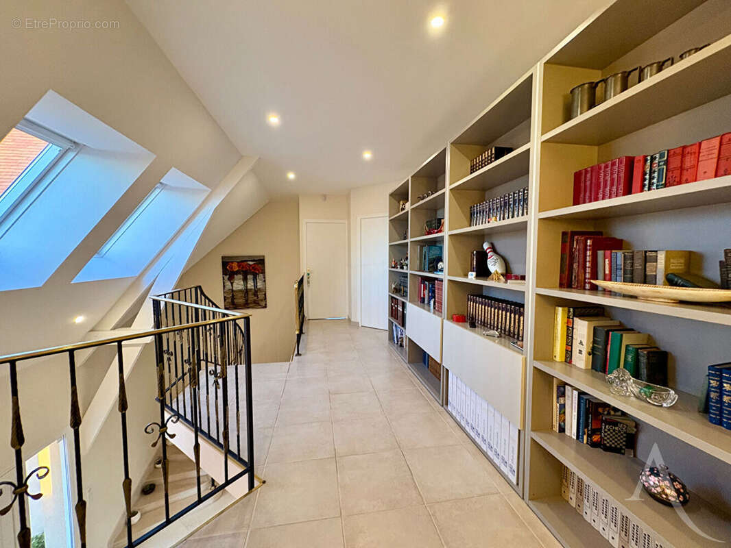 Maison à SAINT-MARTIN-DE-FONTENAY