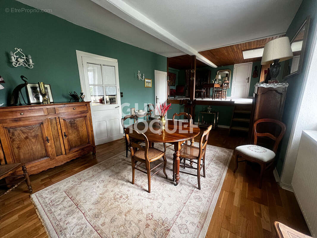 Maison à FEURS