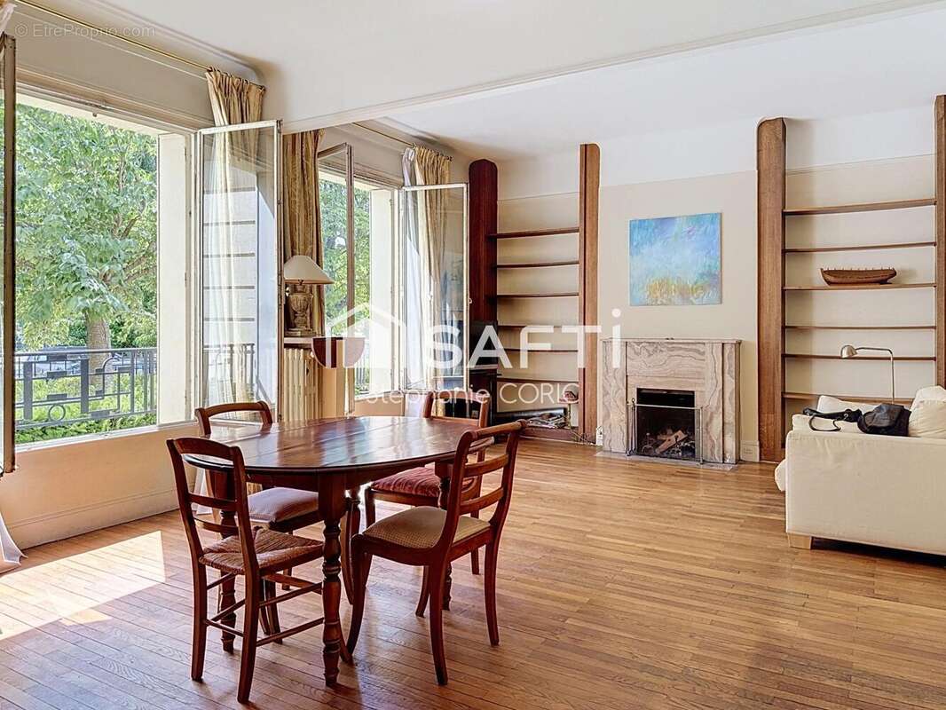 Photo 2 - Appartement à PARIS-16E