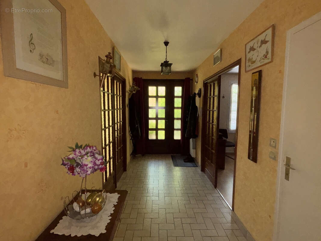 Maison à SAINT-BRIS-DES-BOIS