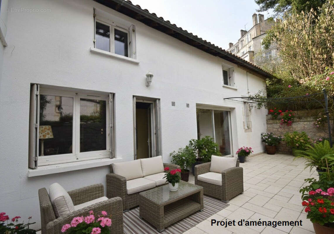 exterieur salon jardin - Maison à ANGOULEME