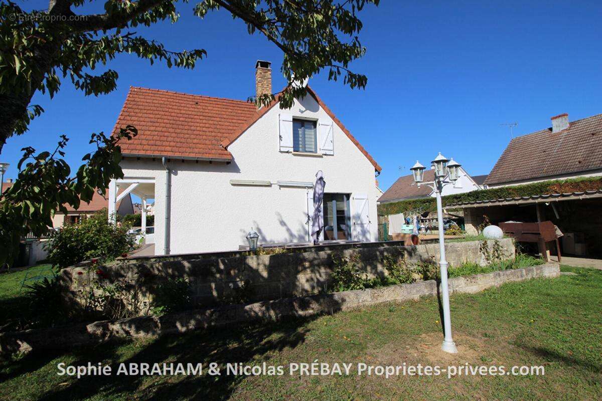 Maison à ANGERVILLE