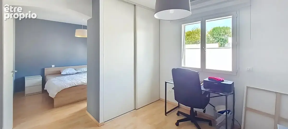 VIlla de 135 m² de plein pied avec piscine sur un terrain de 506m² - photo 11