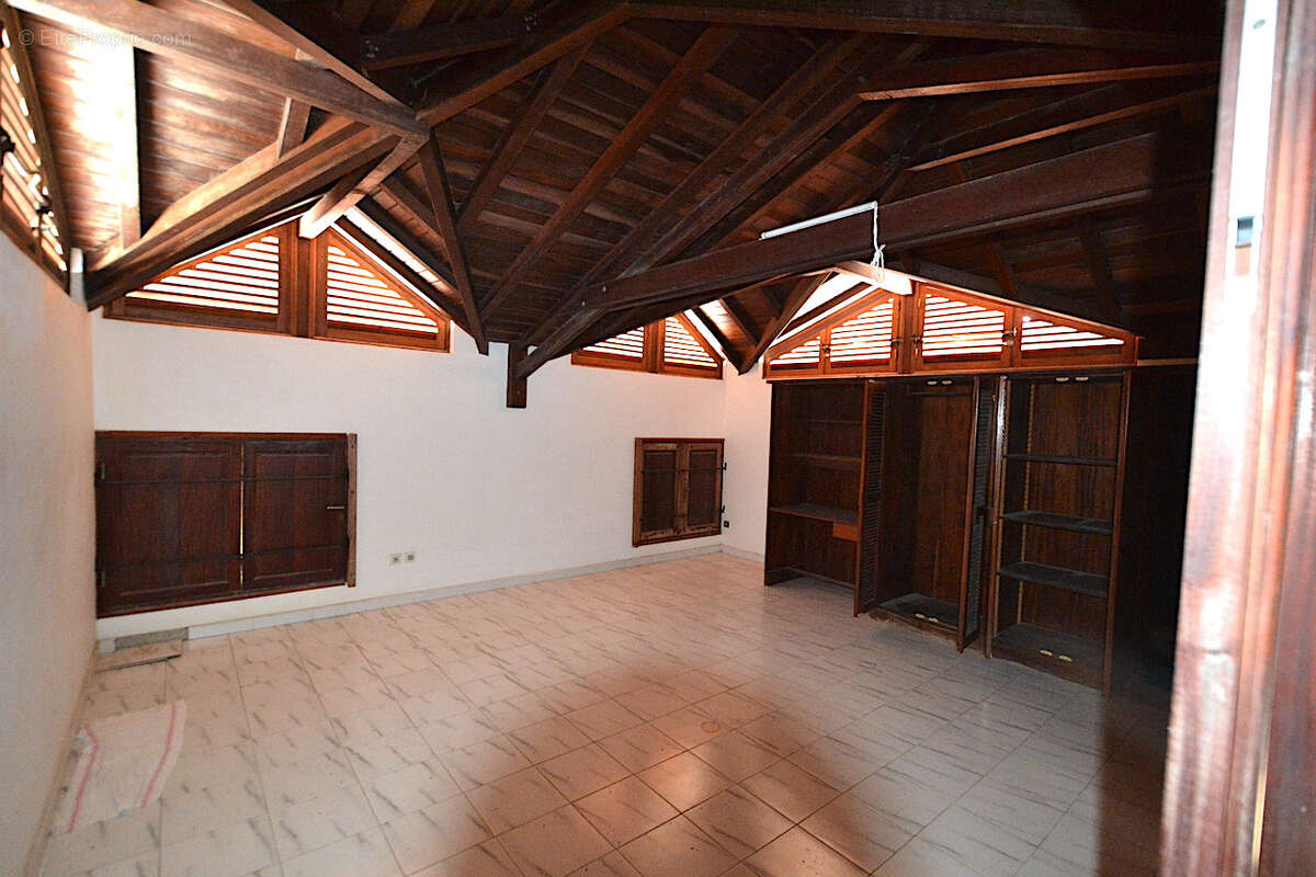 Maison à LE GOSIER