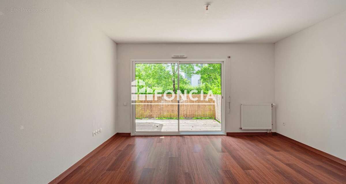 Bayonne - Appartement T1 idéal investisseur avec balcon et parking - photo 2
