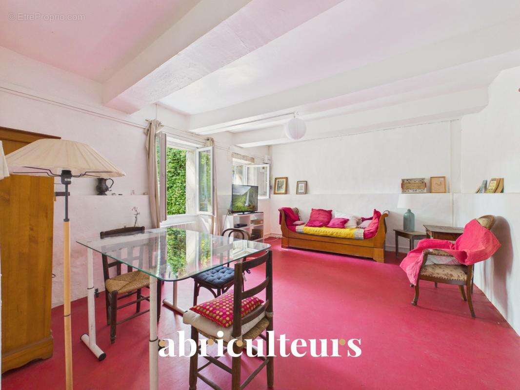 Mas provençal de 310 m² avec piscine et parc arboré de 7 880 m² — PNR des Alpilles - photo 4
