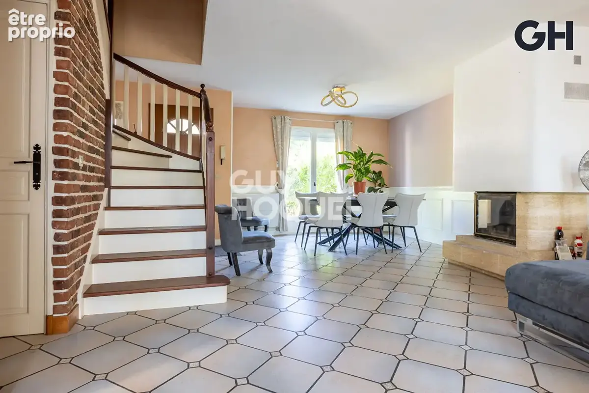 MAISON FAMILIALE (d'environ 125 m²) à SOISY SUR SEINE proche centre ville - photo 8
