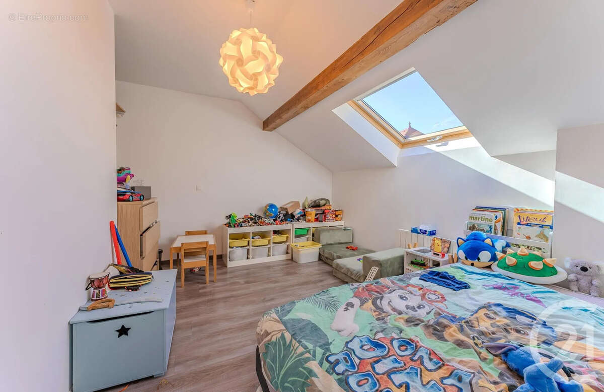 Appartement à SAINT-PAUL-EN-CHABLAIS