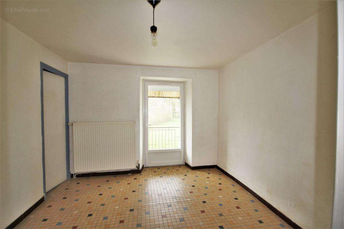 Appartement à VILLEFRANCHE-DE-ROUERGUE