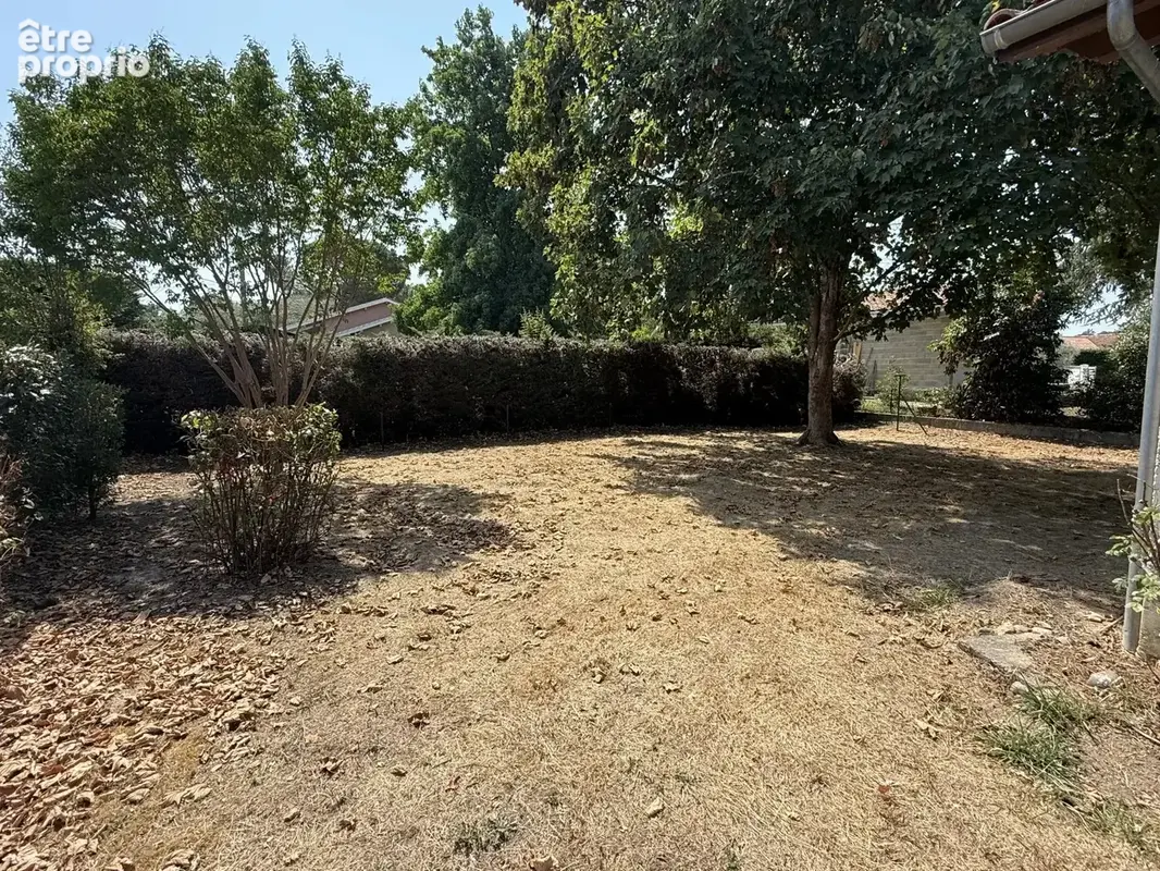 Maison de plain pied avec garage et jardin située à Nogaro à deux pas des commodités à pieds - photo 3
