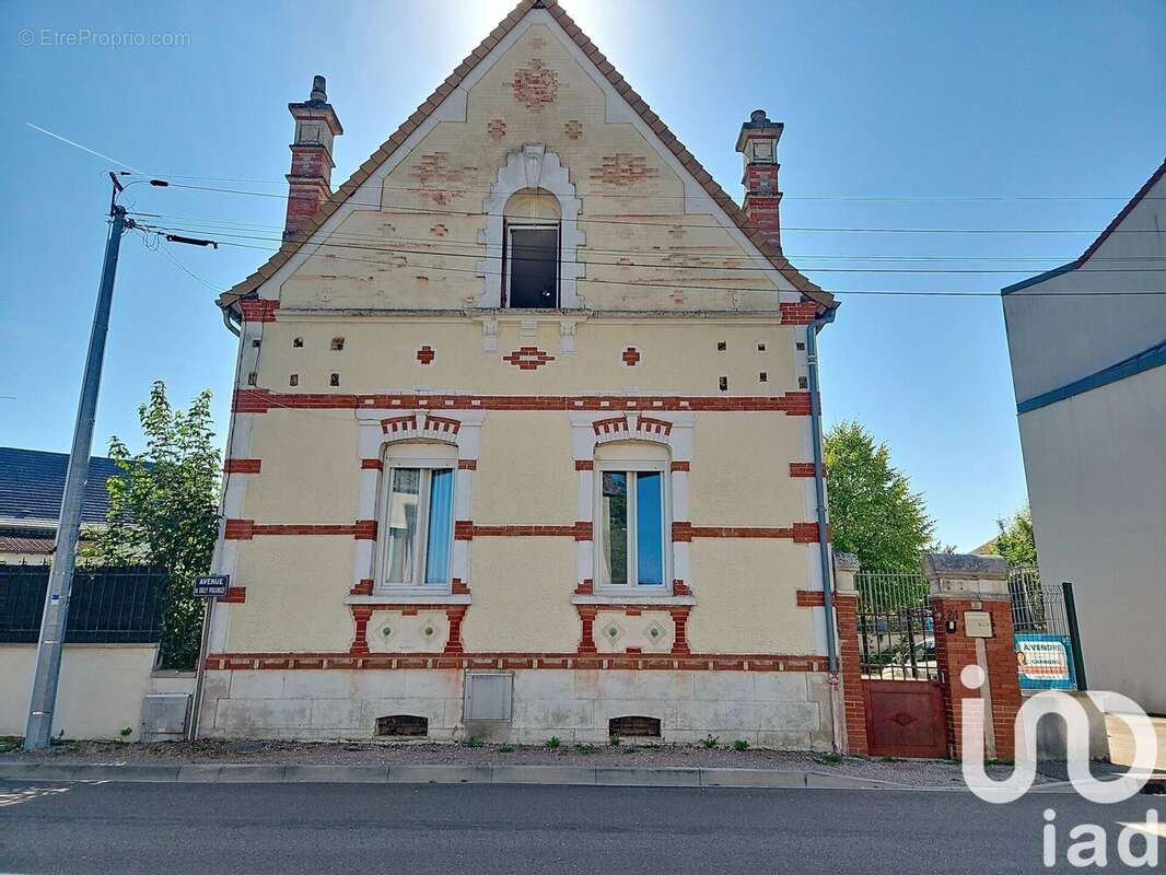 Maison 127 m² à Joigny  - photo 2