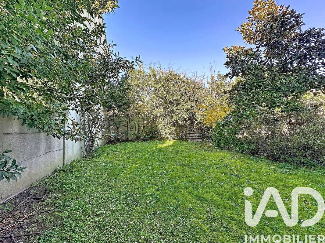 Photo 2 - Maison à RUEIL-MALMAISON