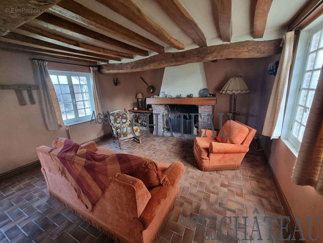 Maison ancienne avec cachet, grand terrain arboré - photo 4