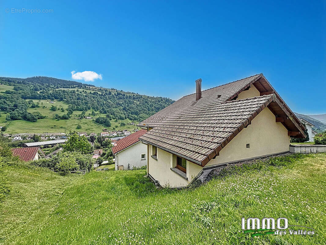 Maison à LA BRESSE