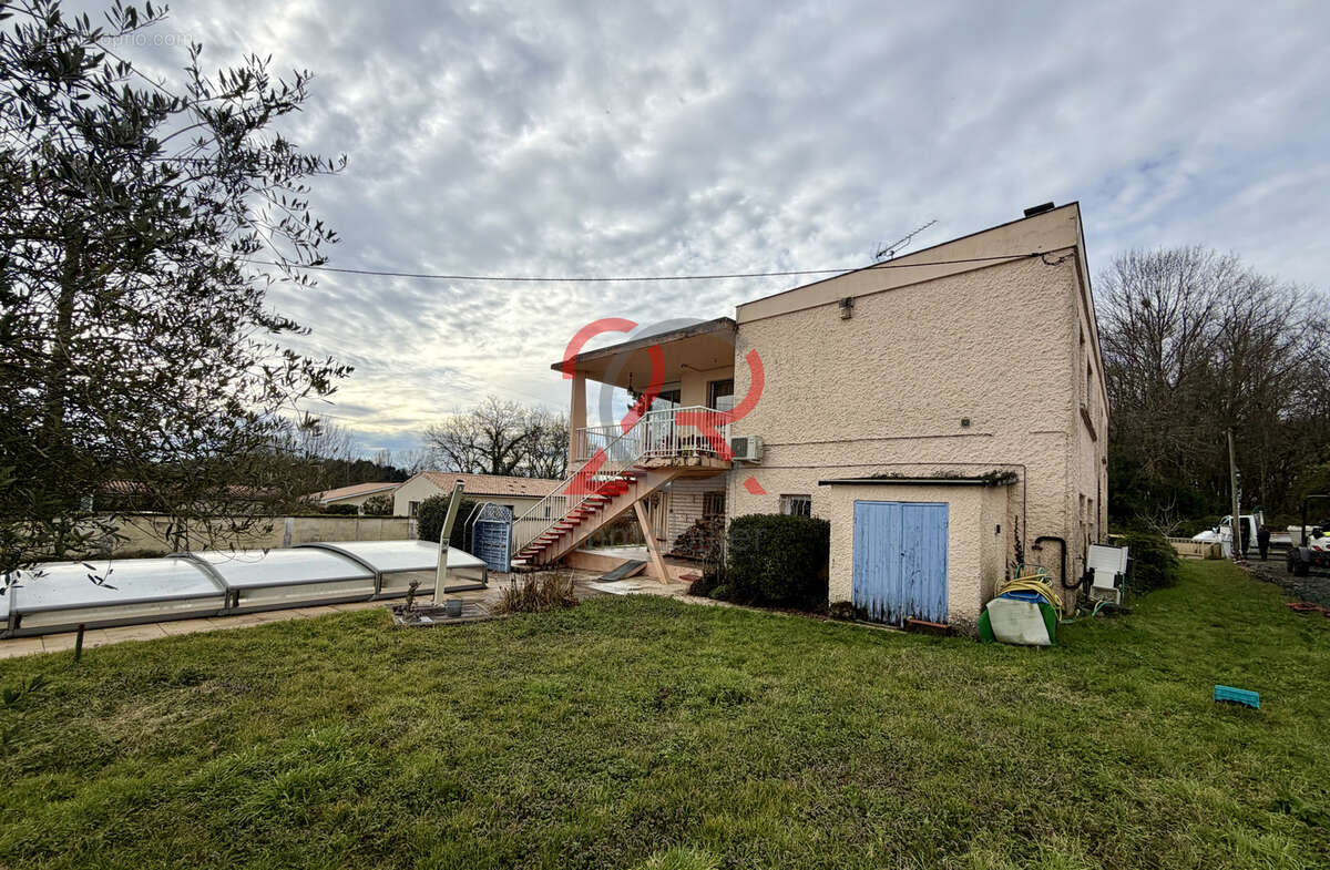 Maison familiale de 229m2 à rénover - photo 13