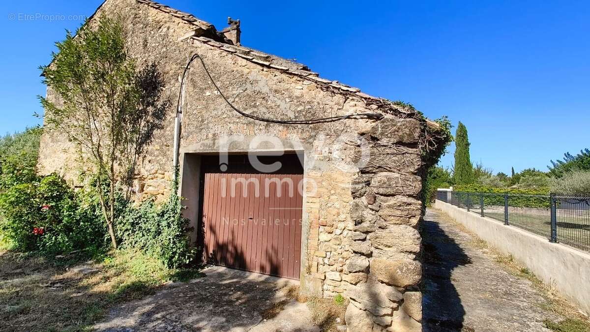 Maison à TRAVAILLAN