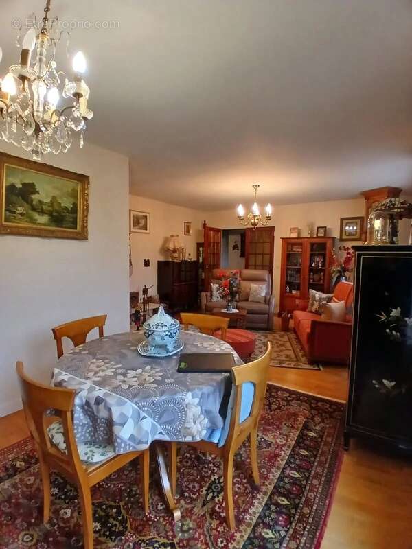 Maison à SARTROUVILLE