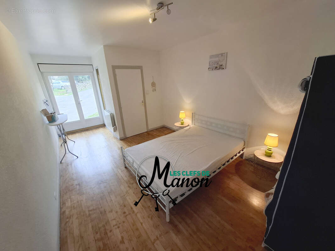 Maison à SAINT-LEGER-LA-MONTAGNE